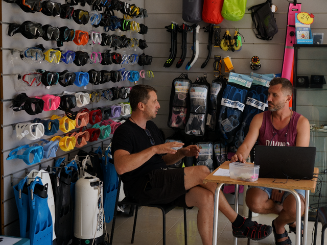 Diving Atlantis shop Los Cristianos