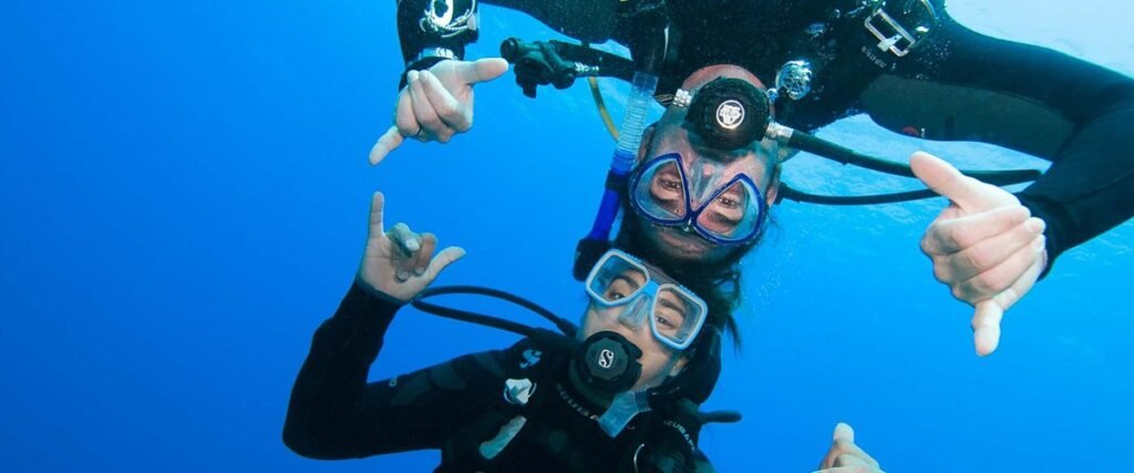 5 Pieces Of Scuba Diving Gear That A Beginner Should Buy First